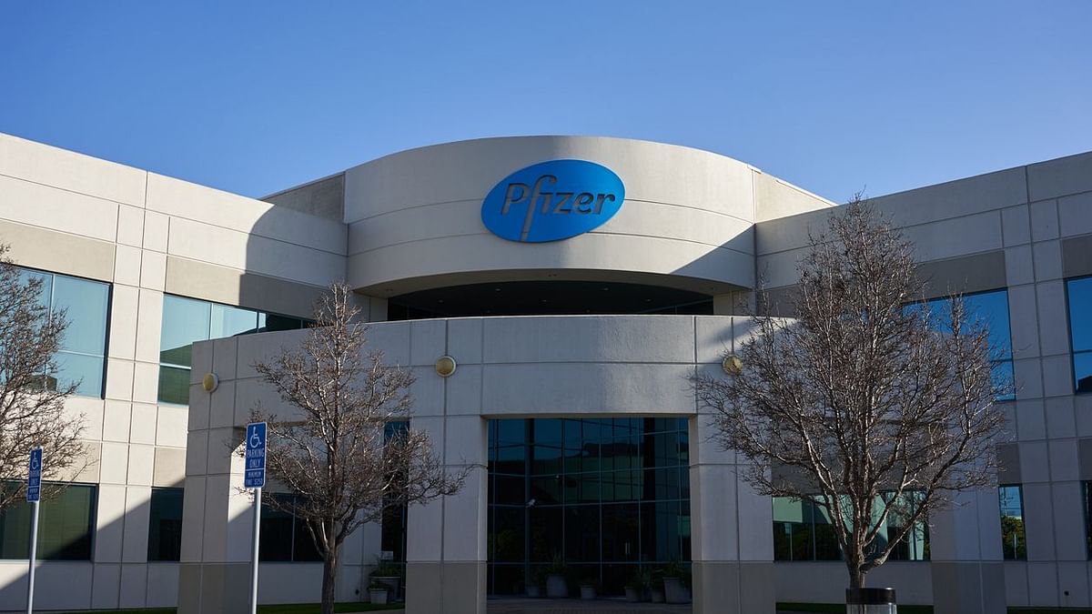 Post Adverse Reactions, UK Issues Allergy Warning Over Pfizer Shot