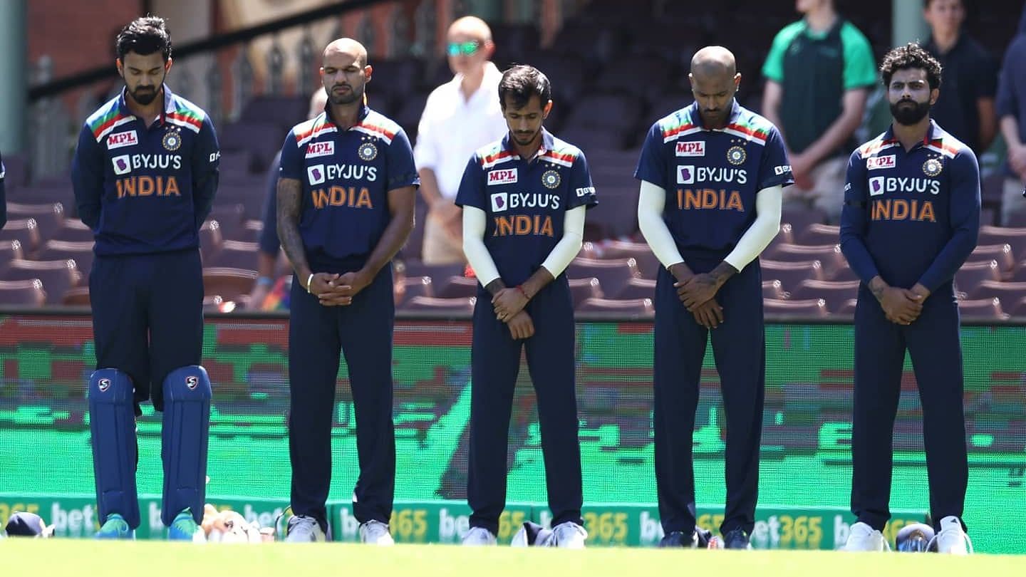 KL Rahul, Shikhar Dhawan, Yuzvendra Chahal, Hardik Pandya and Ravindra Jadeja stand before the match.&nbsp;