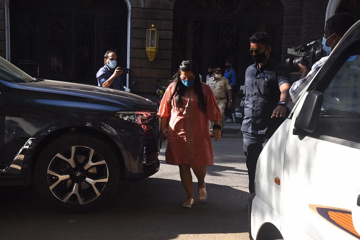 Bharti Singh at NCB office.