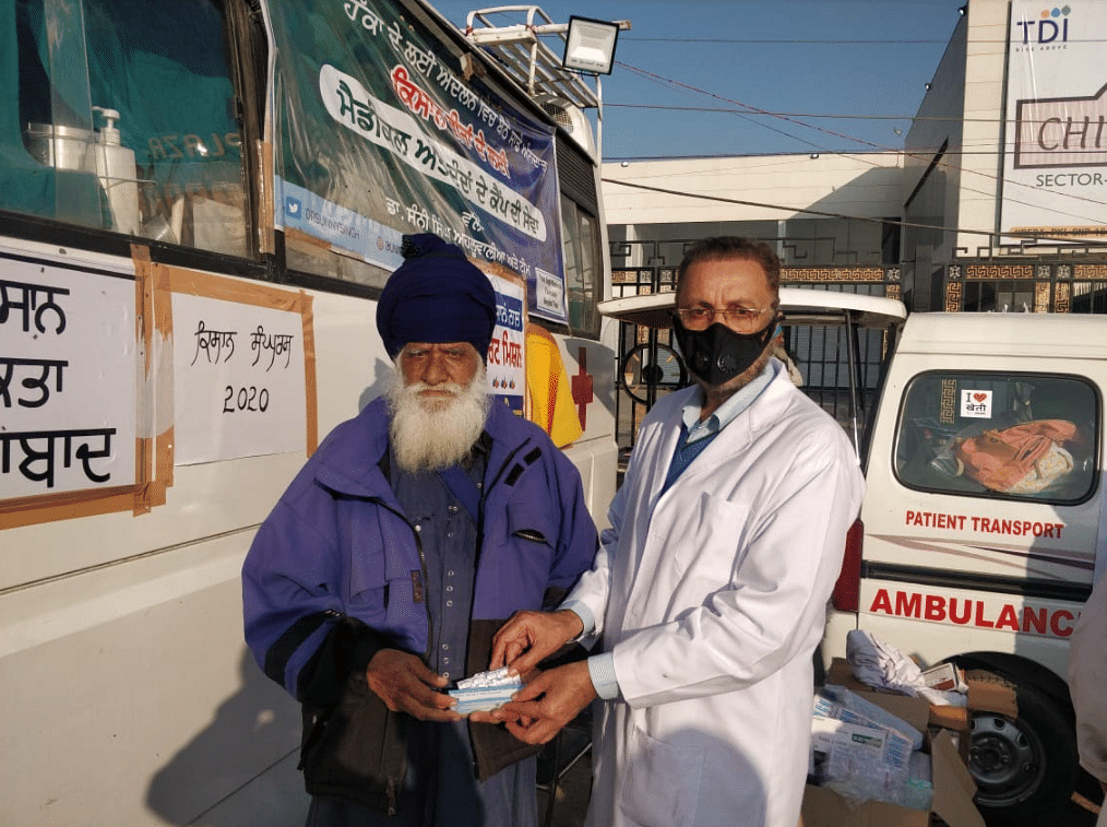 Doctors are reaching the Tikri Border in great numbers to provide medical assistance to farmers.