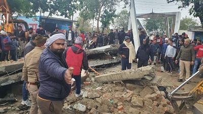 Minutes after the roof collapsed, 25 people who were taking shelter under it died on the spot while around 20 others sustained injuries.
