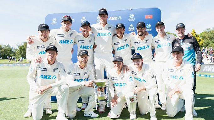 New Zealand cricket team with the trophy after defeating Pakistan at Hagley Oval.&nbsp;