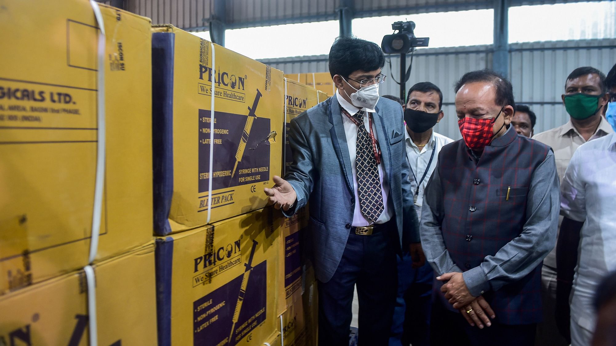 Chennai: Union Health Minister Harsh Vardhan along with Health Secretary J. Radhakrishnan (L) during his visit to review the dry run for administering COVID-19 vaccine, at a COVID-19 vaccine storage and distribution centre in Chennai, Friday, 8 January 2021. Image used for representation.&nbsp;