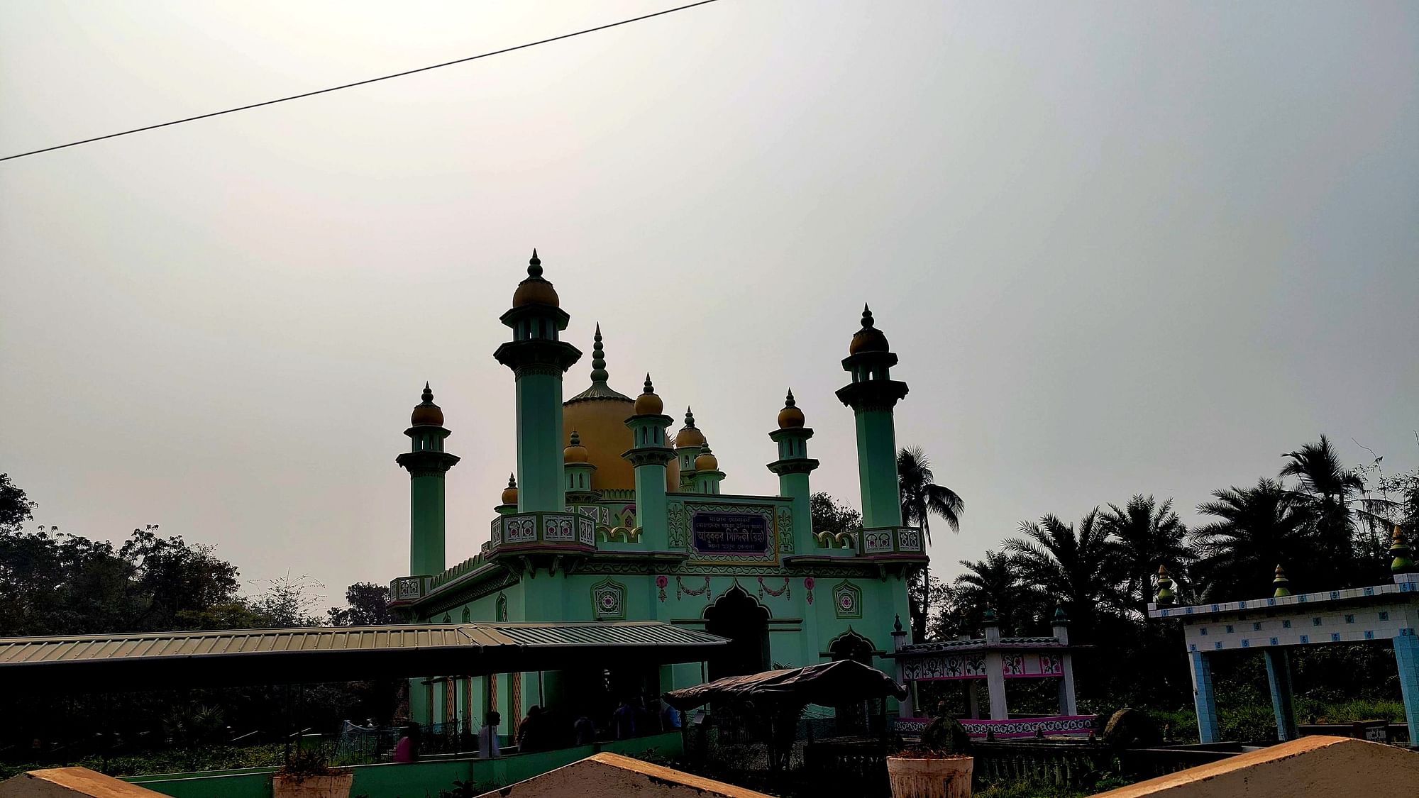 Faultlines In Furfura: Who Teaches Bengal's Muslims How To Vote?