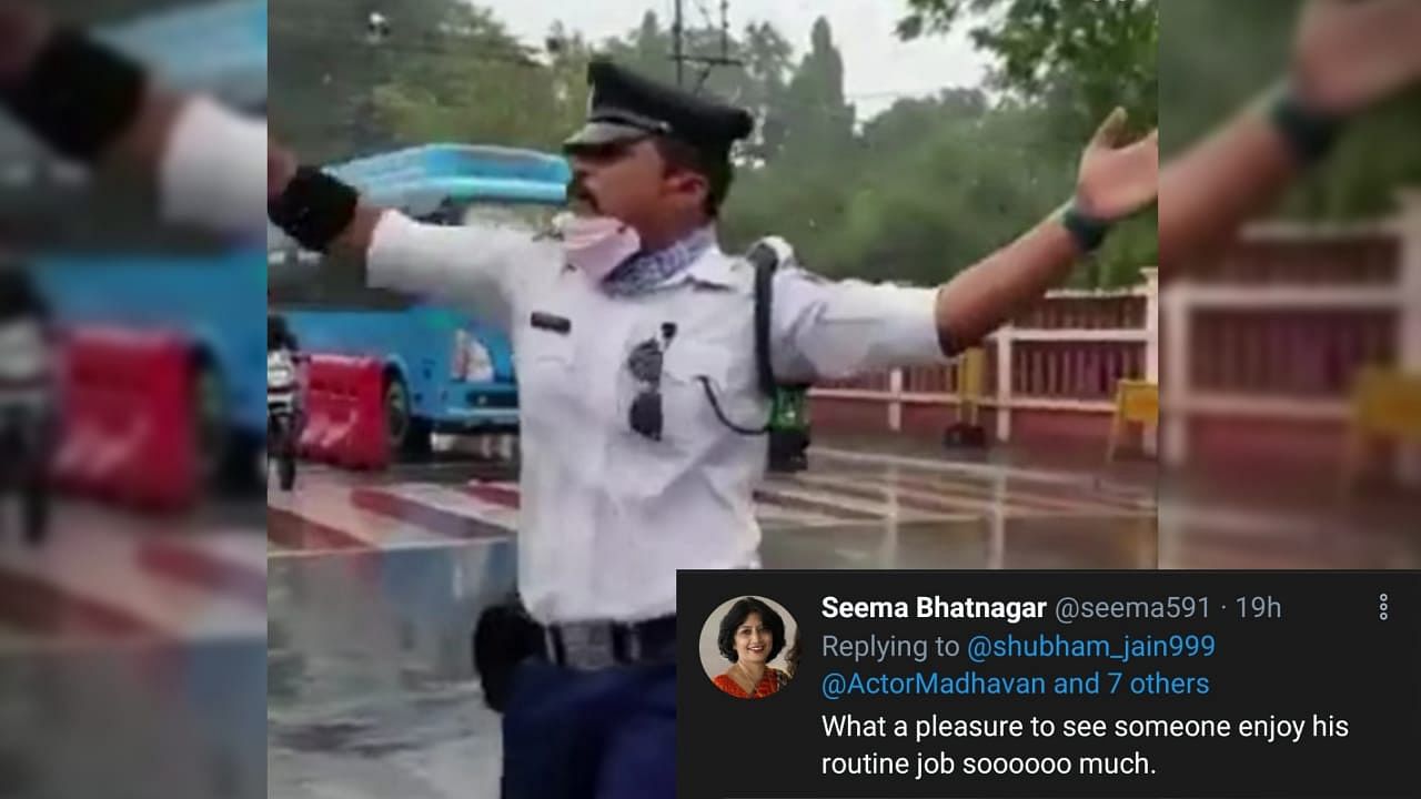 Watch: Indian Traffic Policeman Control Traffic Using ‘Moonwalk’