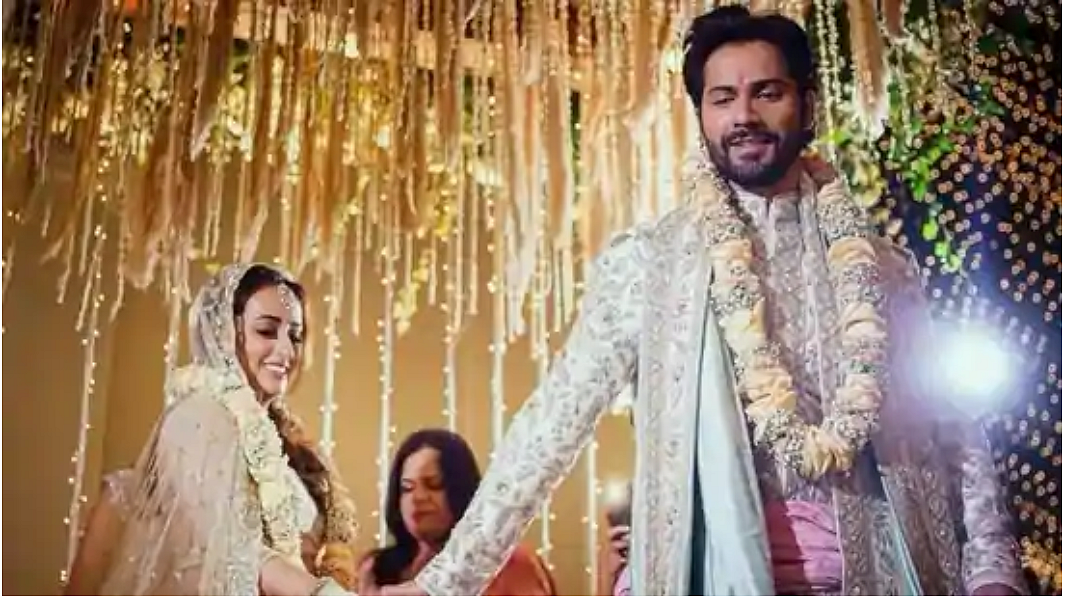 Varun and Natasha’s love story in short: <i>Casual friends the, phir best friends ho gaye, acche friends the, phir love start ho gaya...</i>
