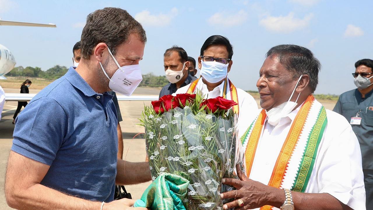 Congress leader Rahul Gandhi was welcomed by Puducherry Chief Minister V Narayanasamy and other Congress leaders.