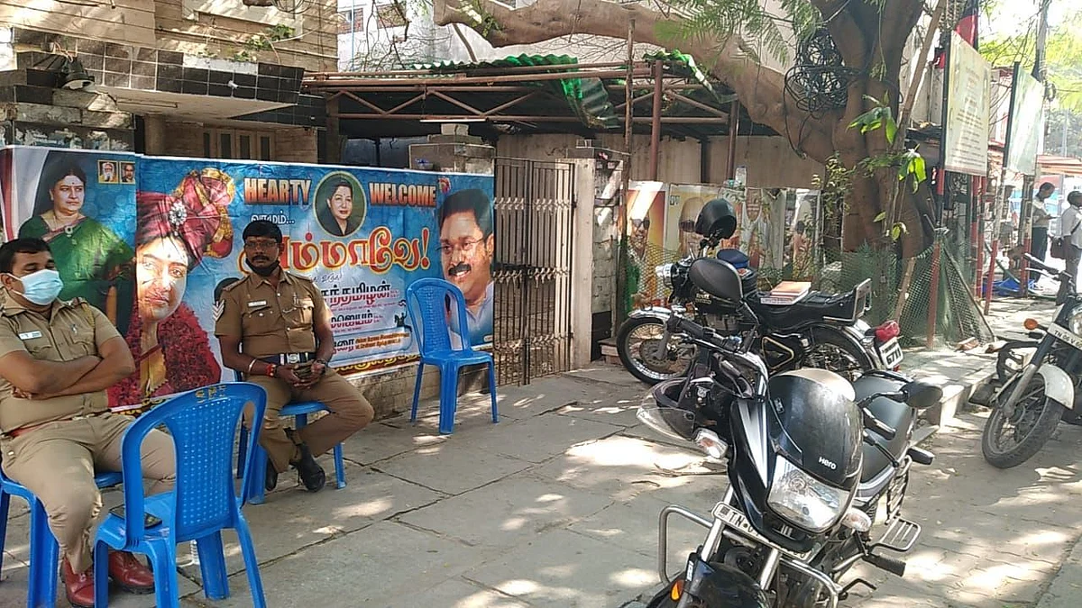 Police deployed outside Sasikala’s niece’s residence in T Nagar, Chennai.