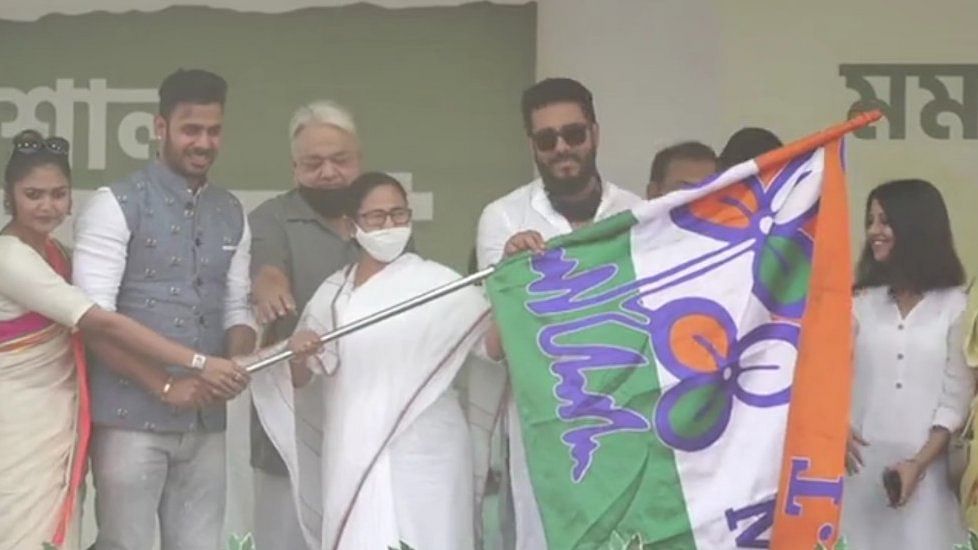  <p>Indian cricketerManoj Tiwary joins the Trinamool Congress,</p>