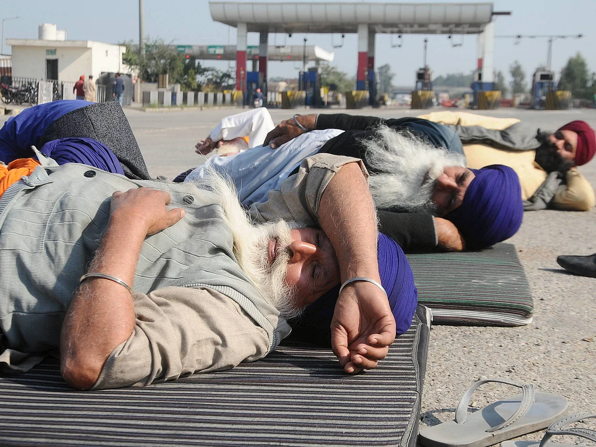 <div class="paragraphs"><p>(File photo): Farmers at Tikri border during their chakka jam protest as part of the ongoing agitation over new farm laws, near New Delhi</p></div>