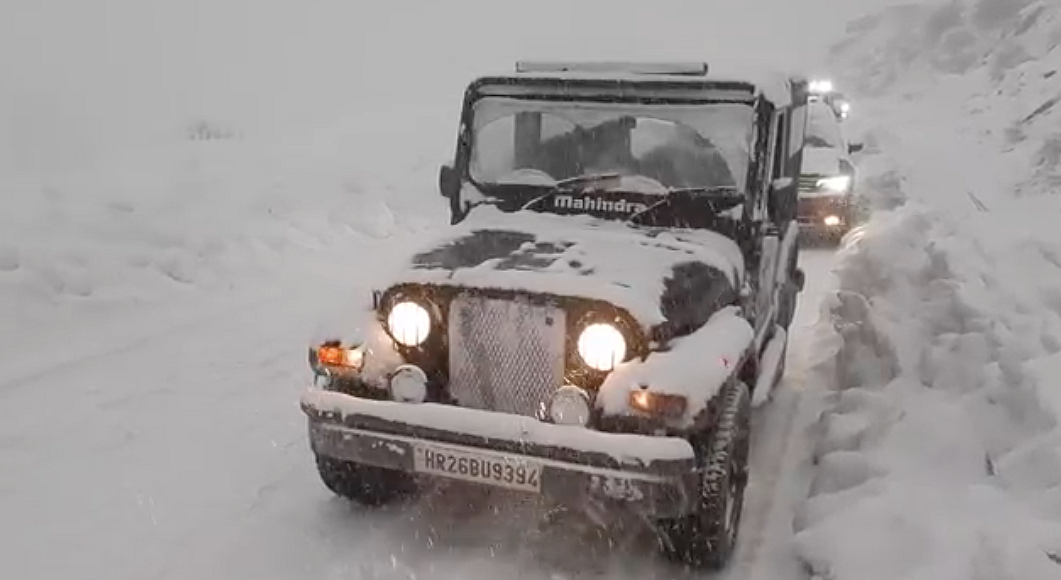 ‘Stuck in Snow Blizzard at Atal Tunnel, How I Made it Back Safely’
