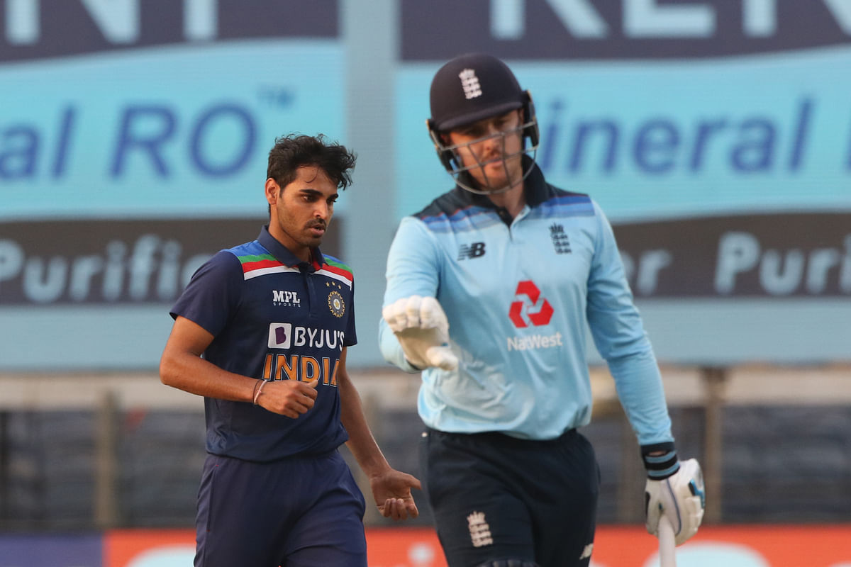 Live updates from the 3rd ODI in Pune between India and England. 