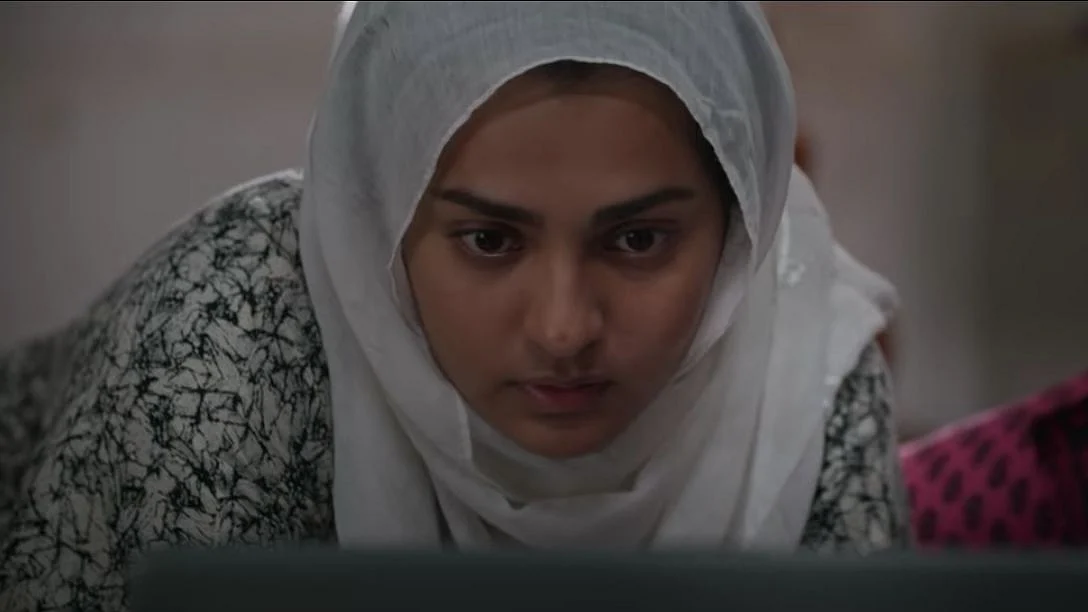 A still from <i>Varthamanam.</i>