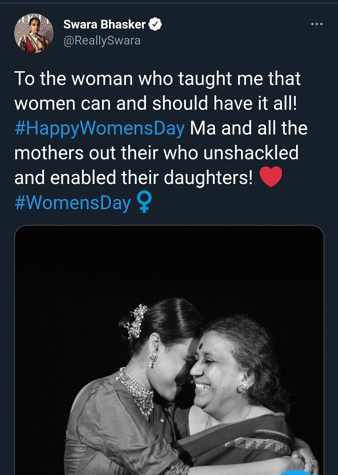 Swara Bhaskar, Taapsee Pannu, Anushka Sharma shared pictures with their mothers