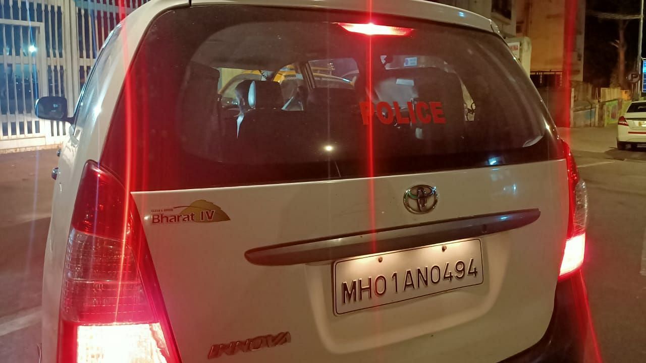 A white Innova that reportedly belonged to the Mumbai Police Crime Branch, was trailing the Scorpio car laden with explosives while it was en route to Mukesh Ambani’s house to be parked there on 25 February.