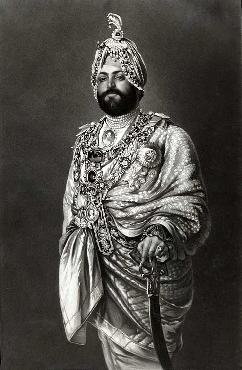 Maharajah Duleep Bassi dressed for a State function, c. 1875, oil painting by Capt. Goldingham of London.