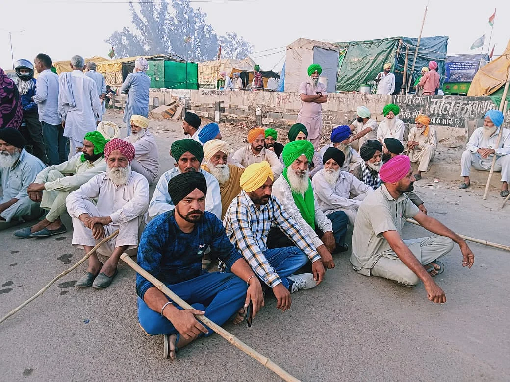 Near Sudhir Hotel, on the road for Delhi from Sonipat and adjoining parts, farmers participate in the nationwide strike on Friday.