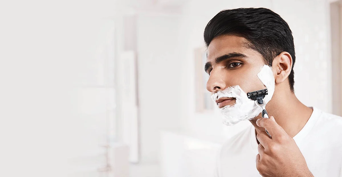 Video call culture made me fall in love with the razor once again.