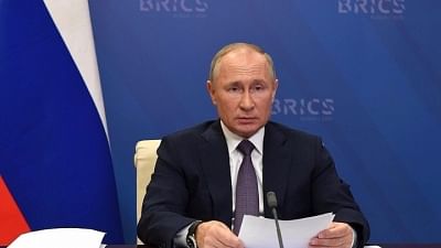 Putin Says Russia Can Stabilise Energy Prices by Increasing Supply to Europe
