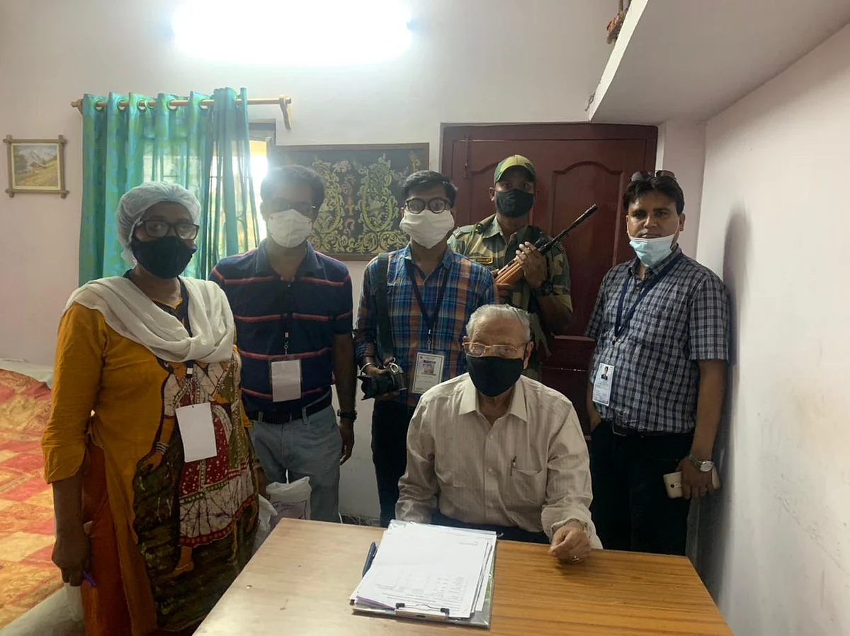 Postal voting process in Keshtopur
