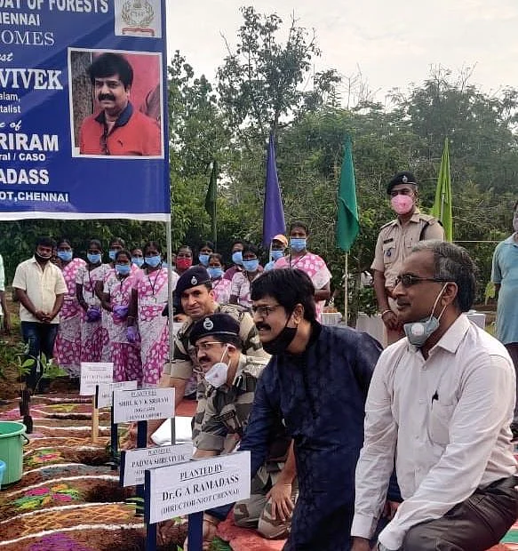 On 21 March 2021, actor Vivek planted 1,500 saplings for a <i>myawaki</i> forest as part of the ‘Green Kalam’ initiative at the campus of NIOT.