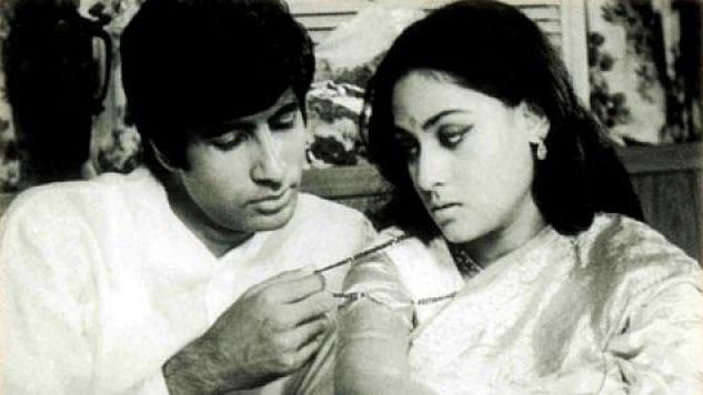 <div class="paragraphs"><p>Here's what Jaya and Amitabh Bachchan have shared about their dating period and marriage through the years.</p></div>