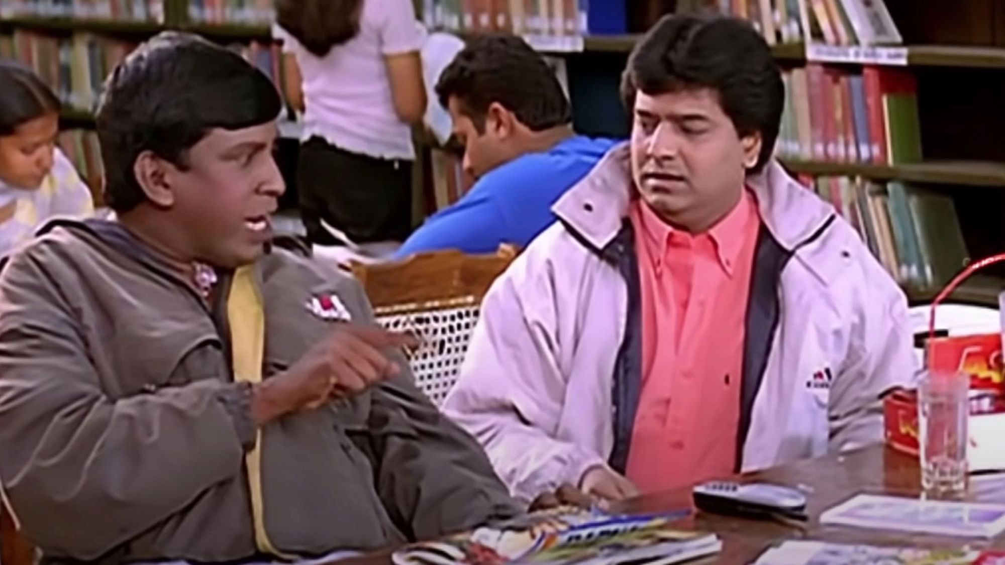 Vivek and Vadivelu’s comic chemistry and timing in the movie, <i>Manadhai Thirudivittai </i>(2001) was an absolute laugh riot.