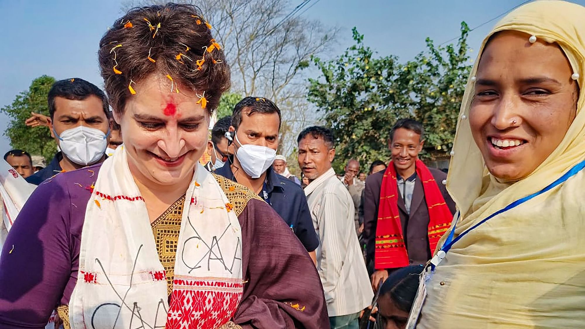 All India Congress Committee (AICC) General Secretary Priyanka Gandhi Vadra interacts with locals during her visit to Assam.&nbsp;