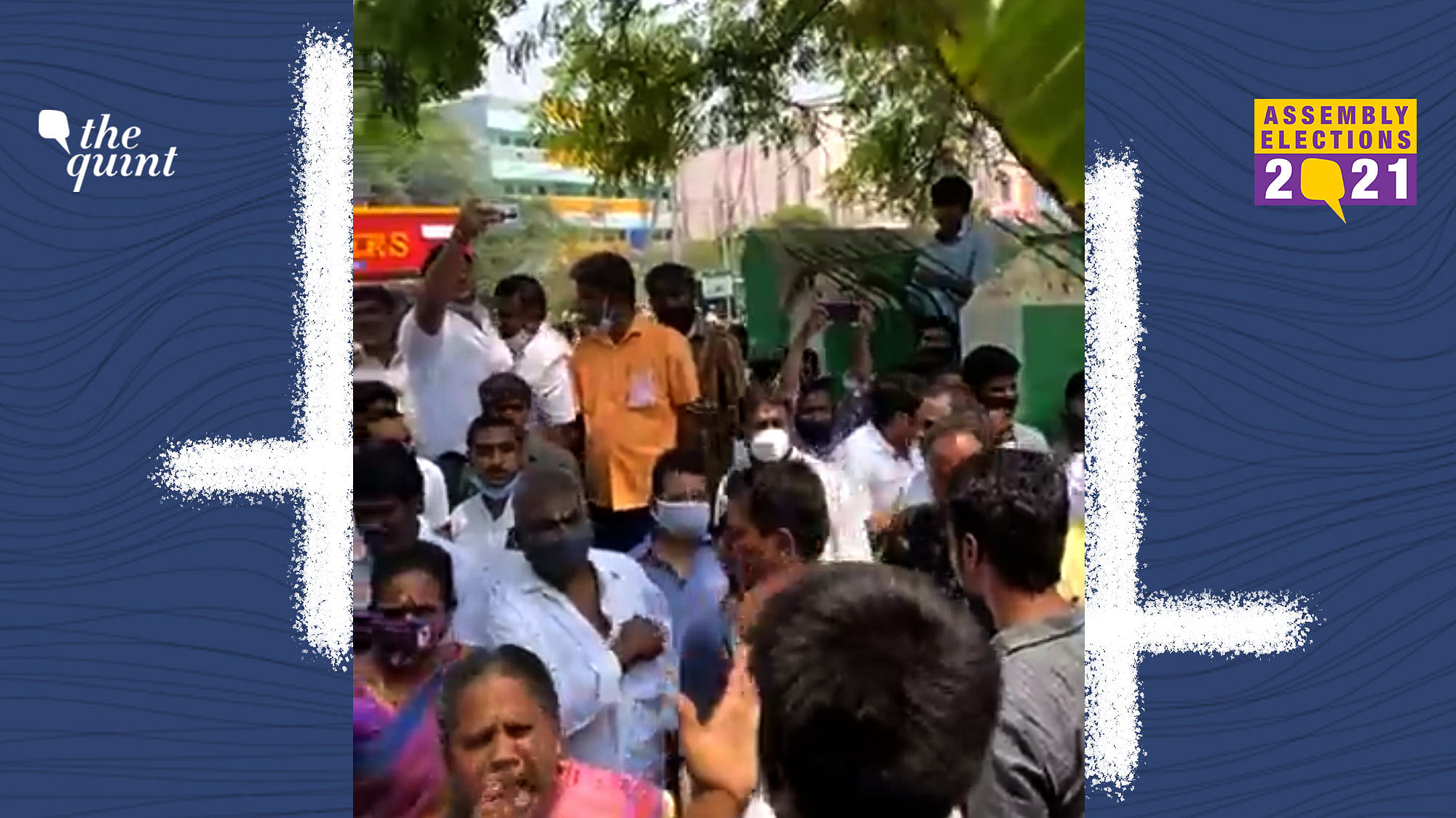 A mob reportedly attacked Dravida Munnetra Kazhagam candidate, Karthikeya Sivasenapathy at Thondamuthur on Tuesday, 6 April.