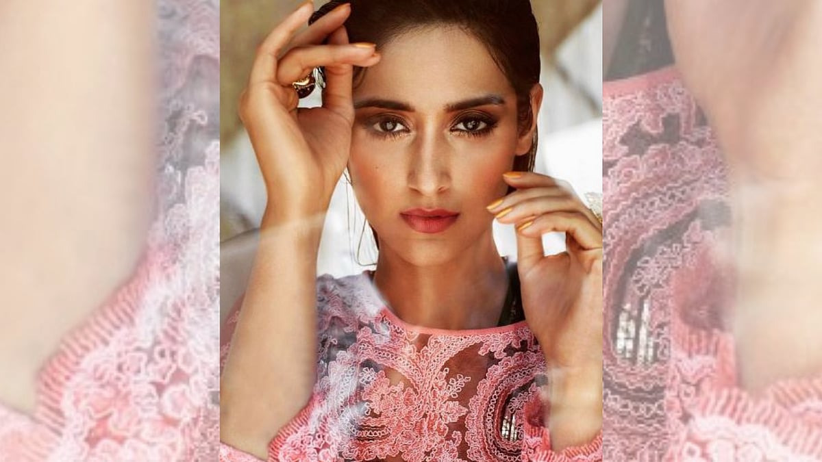 Losing a Family Member Mid-Pandemic Hit Me Hard: Ileana D'Cruz