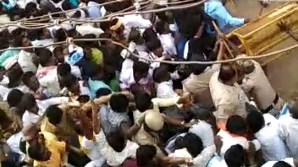 Over 3,000 Devotees Gather in Karnataka, COVID Protocol Violated