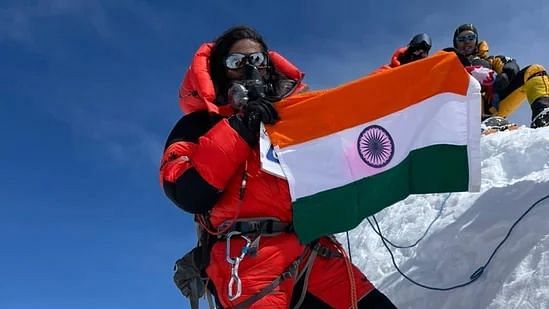 Priyanka Mohite Becomes 1st Indian Woman to Scale Mt Annapurna
