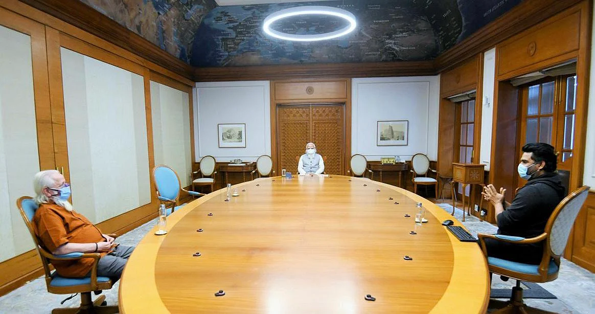 PM Modi met with Nambi Narayanan and the actor Madhavan.