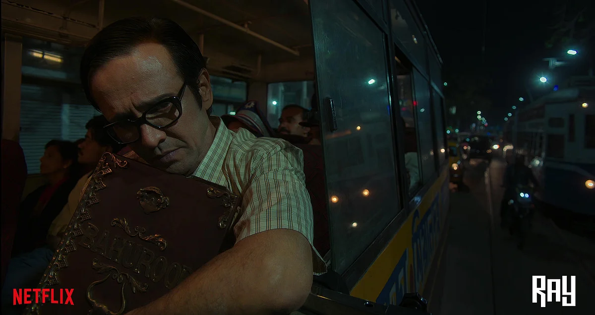 <div class="paragraphs"><p>Kay Kay Menon in 'Bahrupiya'</p></div>