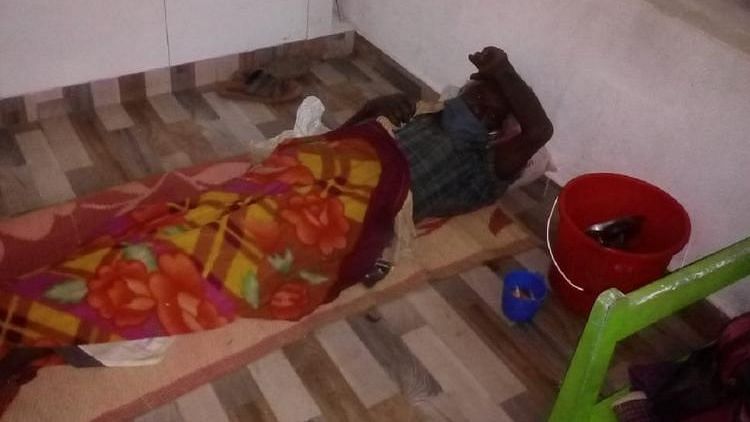 Tribal COVID patients in Kerala made to sleep on classroom floor.