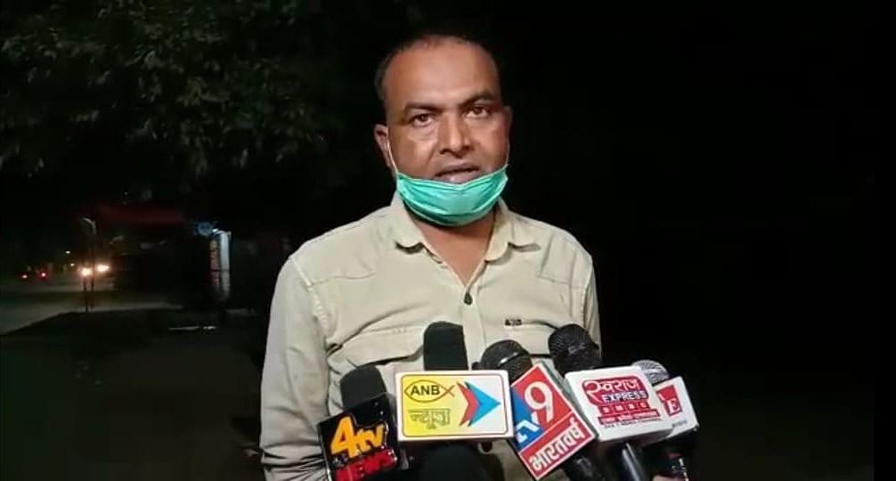 National president Rakesh Singh Parihar said that contrary to whatever Thakur claims, he was fired from the Bharatiya Gauraksha Vahini six months ago.