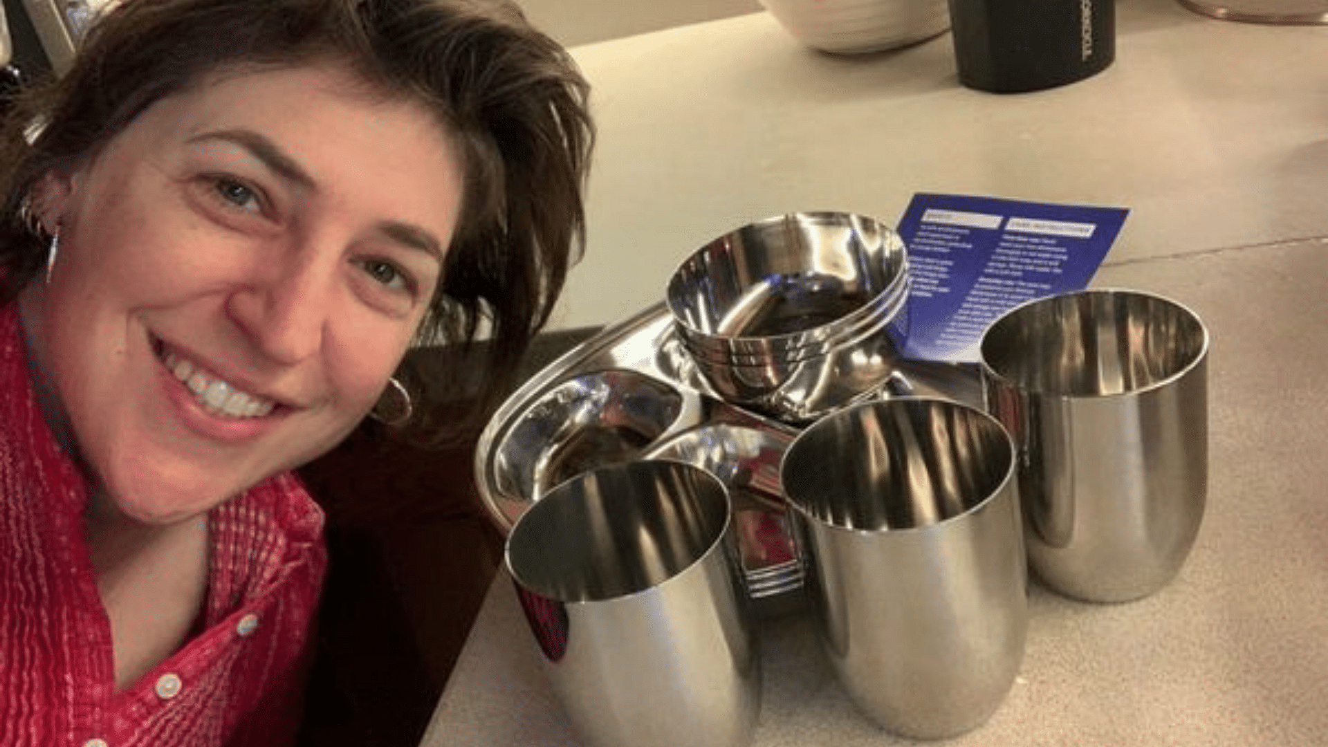 <div class="paragraphs"><p>Mayim Bialik Posts About Stainless Steel Utensils, Desis React</p></div>