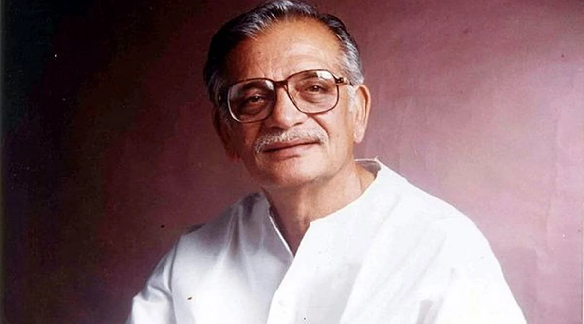 <div class="paragraphs"><p>Gulzar took 9 years to work on <em>A Poem A Day.</em></p></div>
