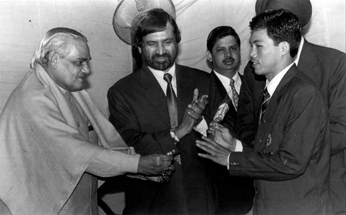 Dingko Singh was conferred the Arjuna Award in 1998 and honoured with Padma Shri in 2013.
