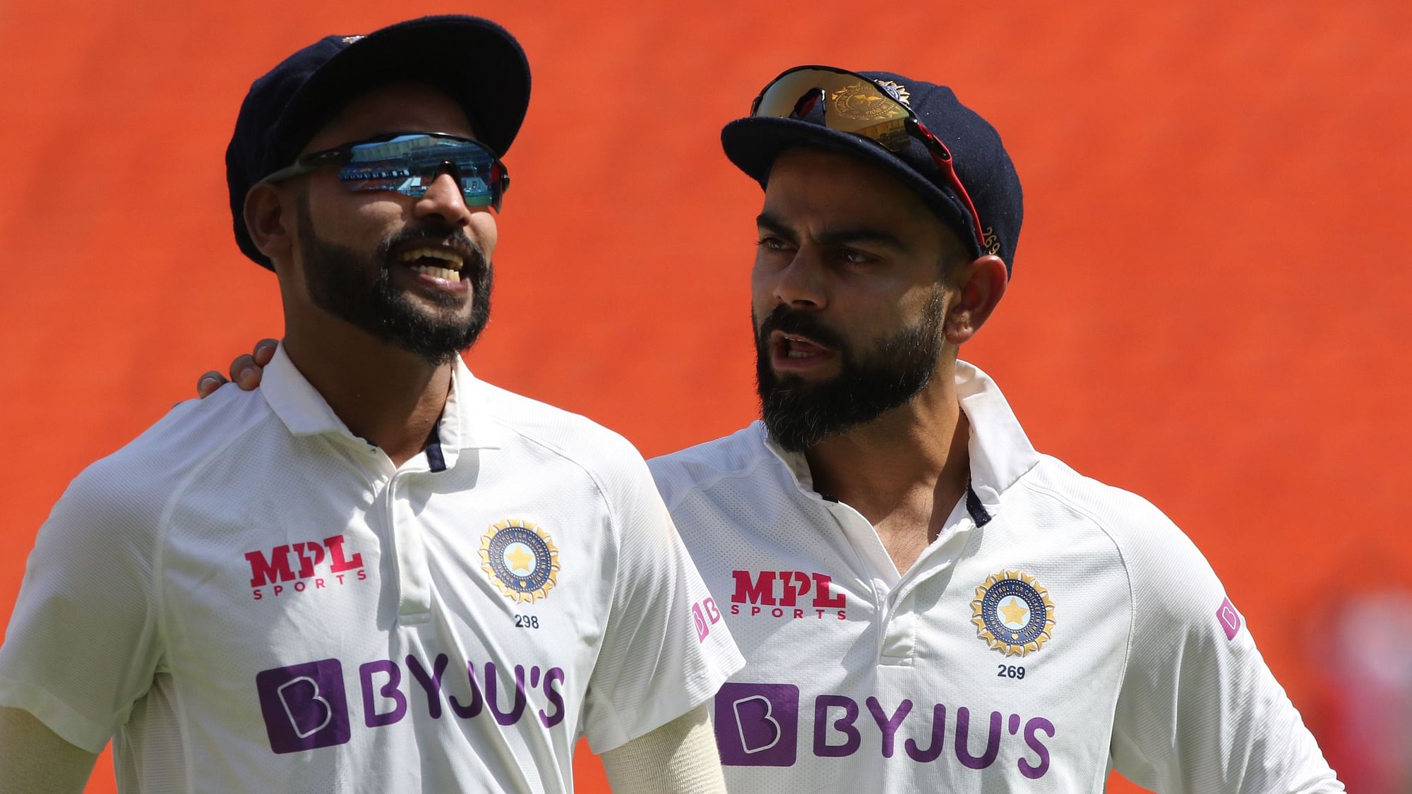 <div class="paragraphs"><p>Virat Kohli and Mohammed Siraj in conversation during the England Test.&nbsp;</p></div>