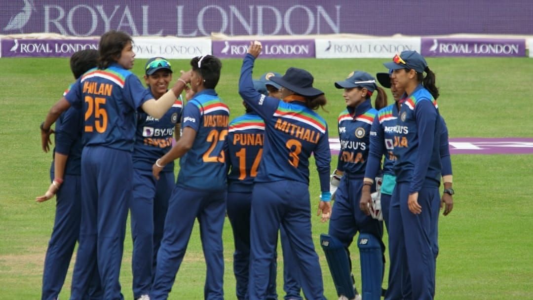 <div class="paragraphs"><p>Indian women's cricket team celebrate&nbsp;a wicket against England.</p></div>