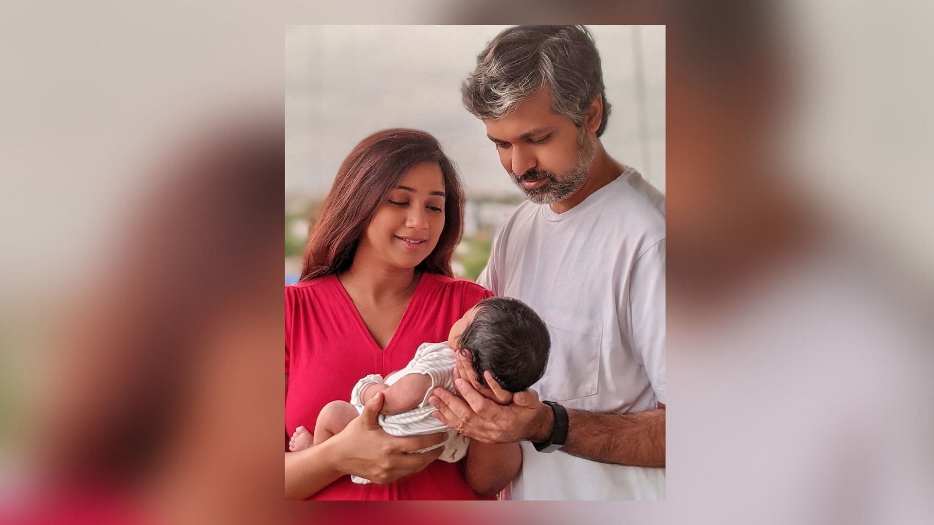 <div class="paragraphs"><p>Shreya Ghoshal and husband Shiladitya with their newborn.</p></div>
