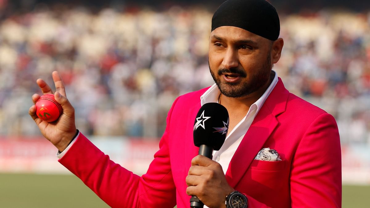 Harbhajan Makes ‘Unconditional Apology’ for  Bhindranwale Post