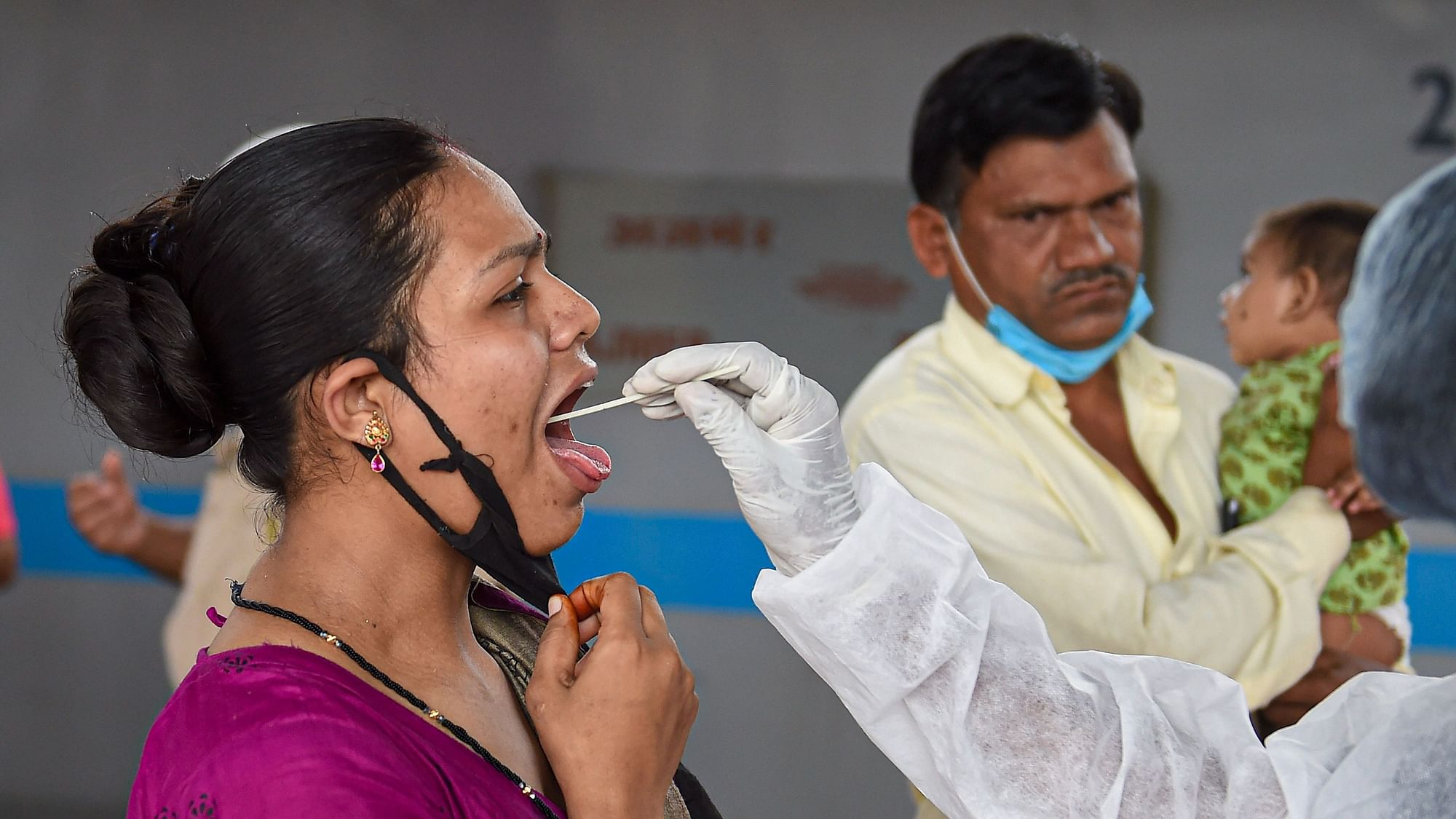 <div class="paragraphs"><p>India on Saturday, 31 July, reported 41,649 new COVID-19 cases, taking the total cases in the country to 3,16,13,993. Representational photo.</p></div>