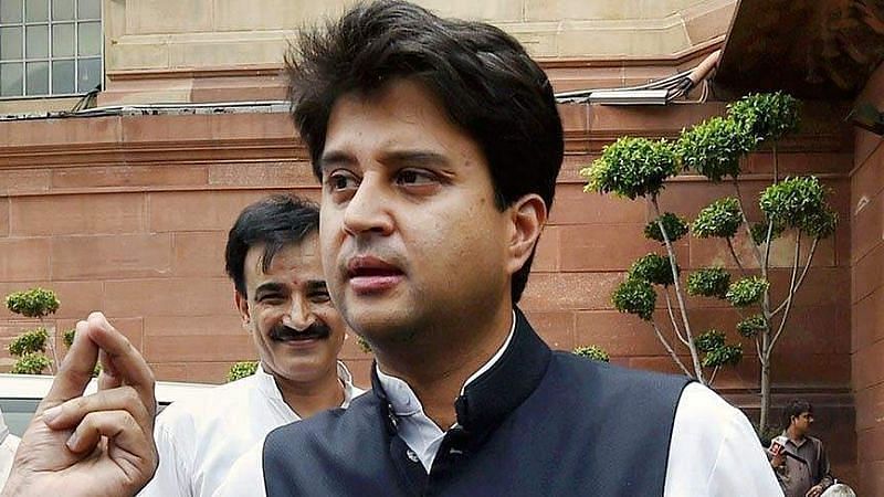 <div class="paragraphs"><p>Union Aviation minister Jyotiraditya Scindia. Image used for representational purposes.&nbsp;<a href="https://www.facebook.com/sharer.php?u=https%3A%2F%2Fwww.thequint.com%2Fnews%2Findia%2Fbjp-leader-jyotiraditya-scindia-mother-test-positive-for-covid-19-coronavirus%3Futm_source%3DFacebook_WEB%26utm_medium%3DSocial%26utm_campaign%3Dsocialsharebuttons%26utm_content%3D5a327f43-0687-4103-b1a2-ee39b34d30f2_1625850221806" rel="nofollow"><br></a></p></div>