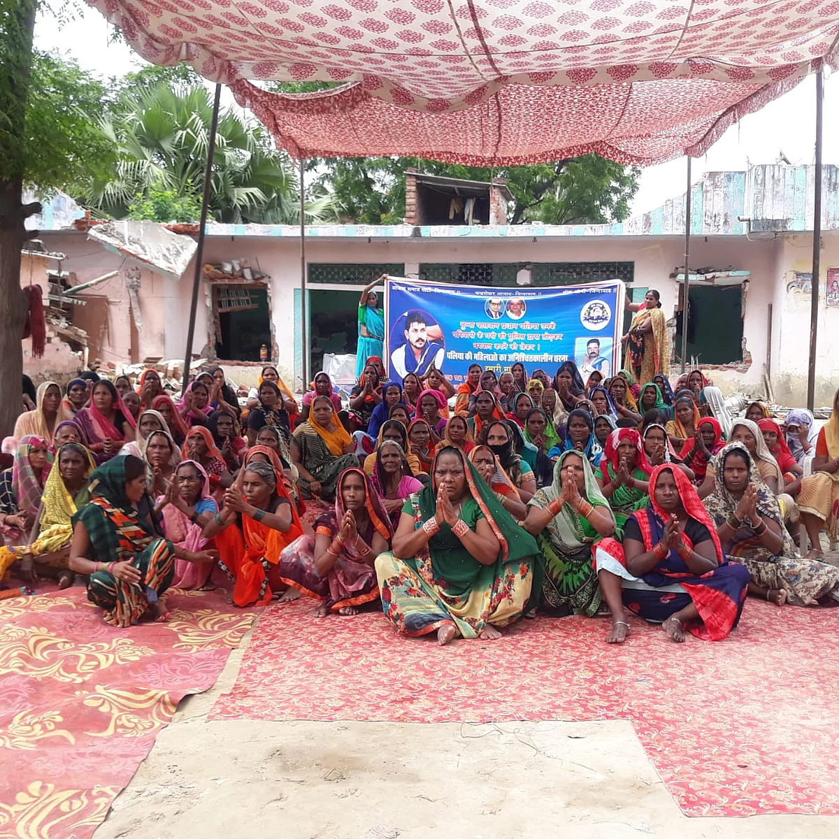 Politics Intensifies in Azamgarh as Dalit Women Protest 'Midnight Police Attack'
