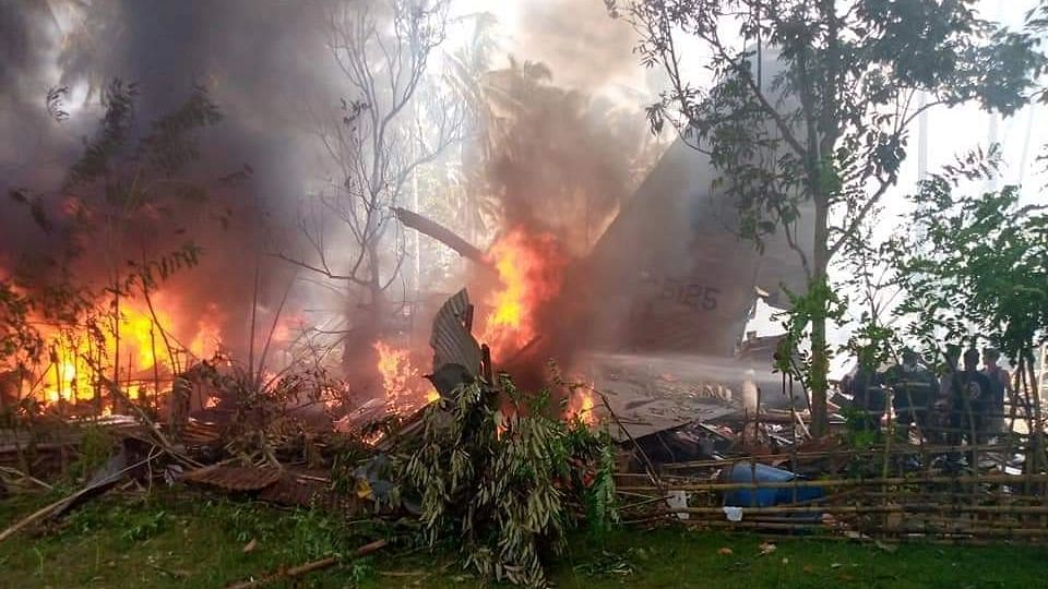 Military Plane Carrying 92 People Crashes in Philippines; 45 Dead