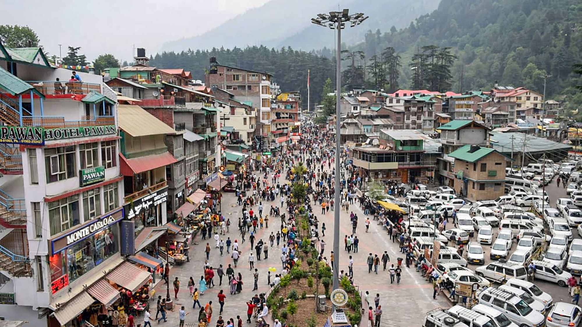 <div class="paragraphs"><p>Tourists visit the Mall Road after relaxation in COVID-19 curfew in Maanali.</p></div>