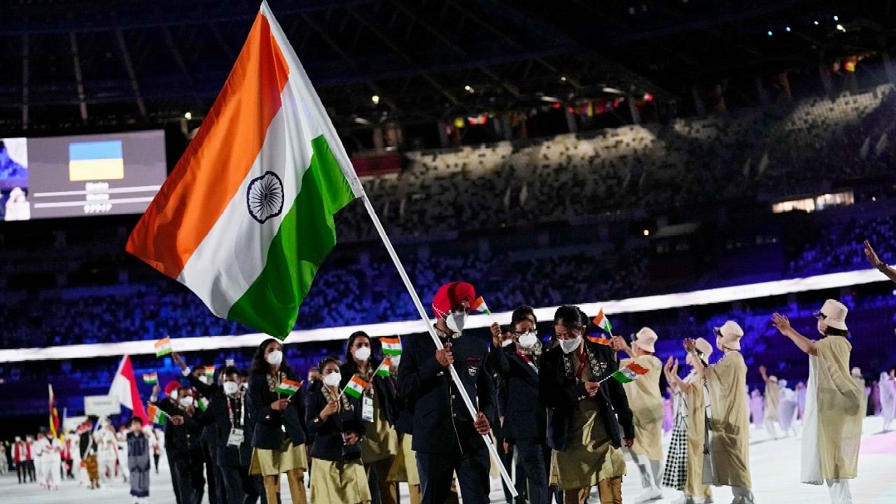 <div class="paragraphs"><p>19 Indian Athletes took part in the march past at the opening ceremony of the Tokyo Olympics</p></div>