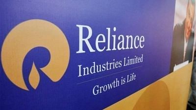 <div class="paragraphs"><p>Reliance Retail to get major stake of Just Dial.</p></div>